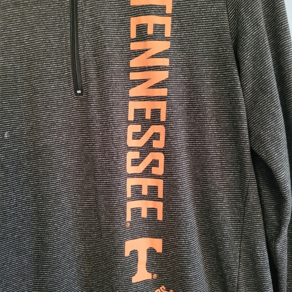 University of Tennessee Volunteers Gray and Orange 1/4 Zip Size Large - Picture 3 of 5